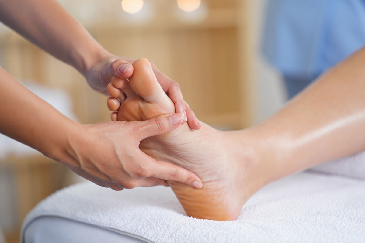 ماساژ رفلکسولوژی